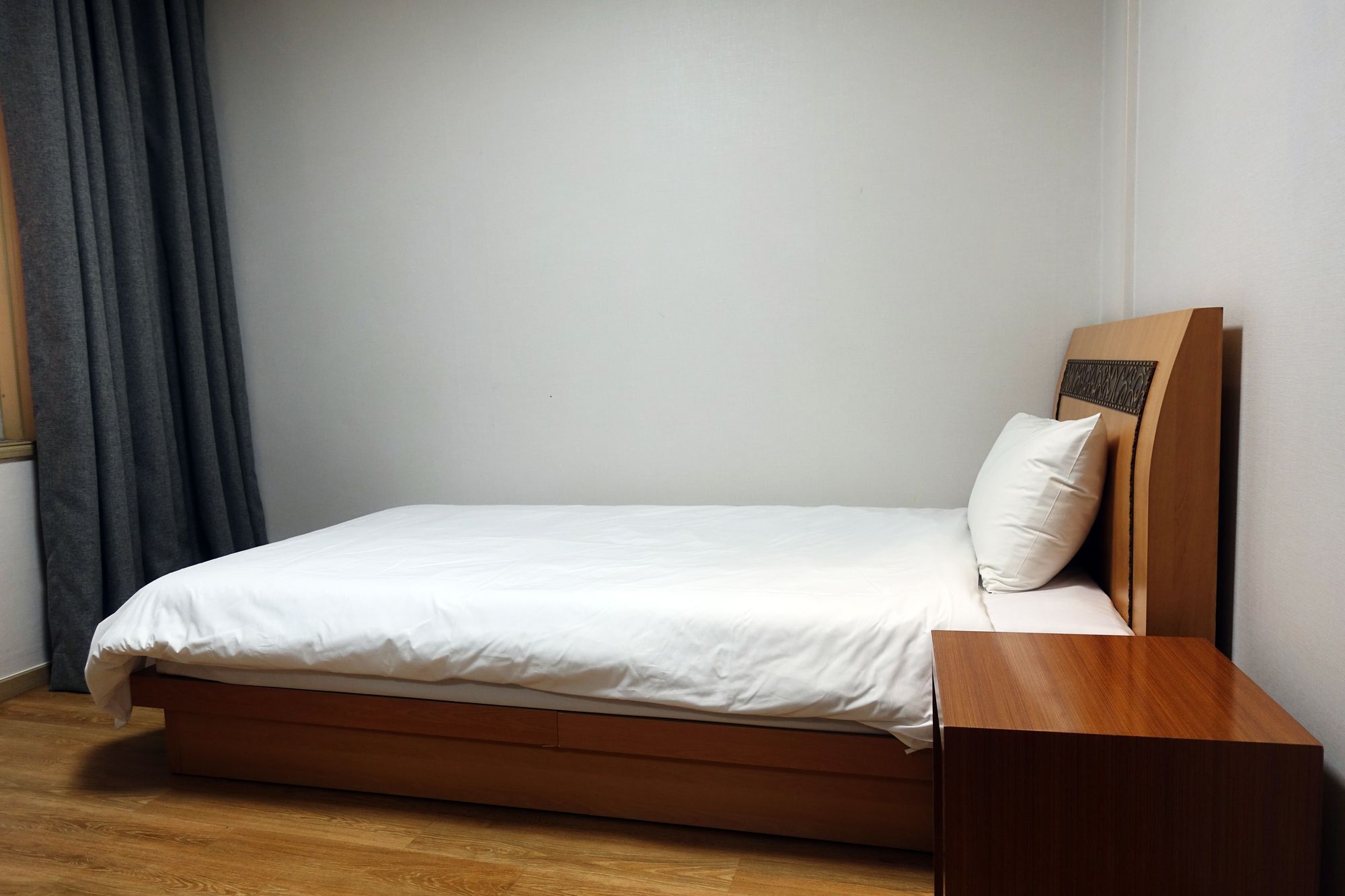 Gallery Hotel Bnb Czedżu Zewnętrze zdjęcie