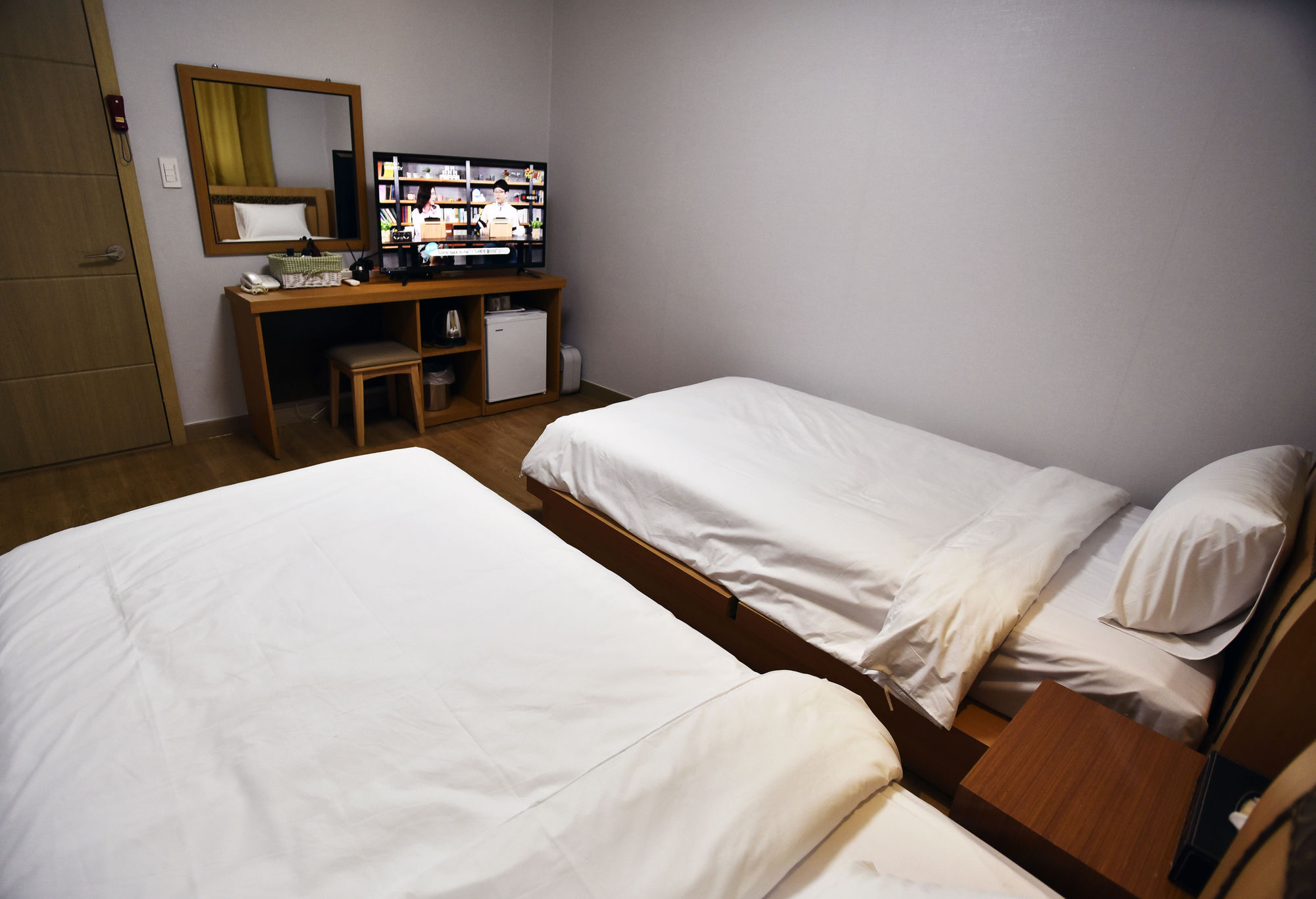 Gallery Hotel Bnb Czedżu Zewnętrze zdjęcie